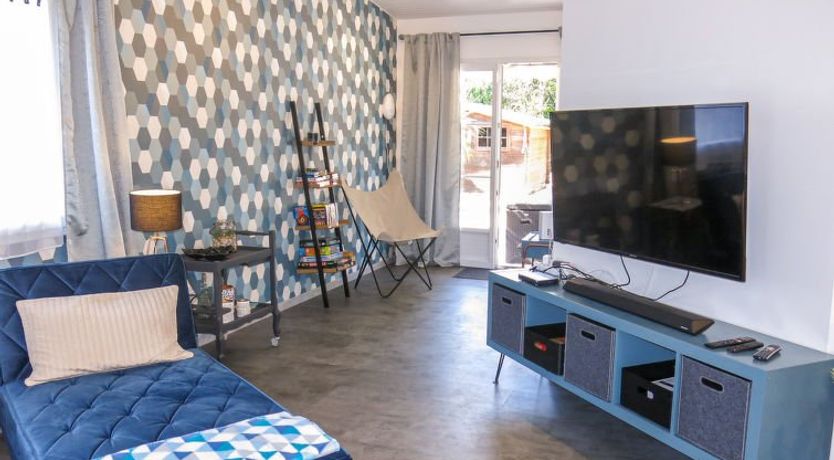 Photo of Aux 3 Cépages