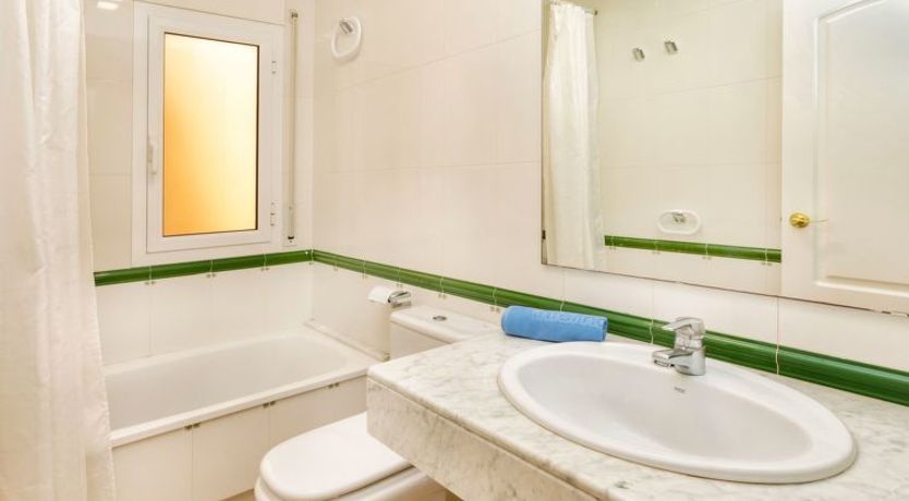 Photo of Port Pals A III Apartment 7