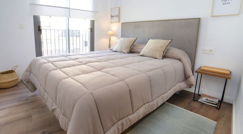 Photo of Isea Calpe 01