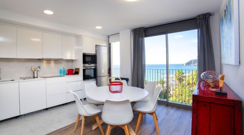 Photo of Isea Calpe 01