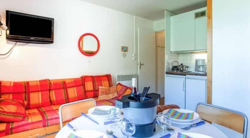 Photo of Vostok Zodiaque Apartment 42