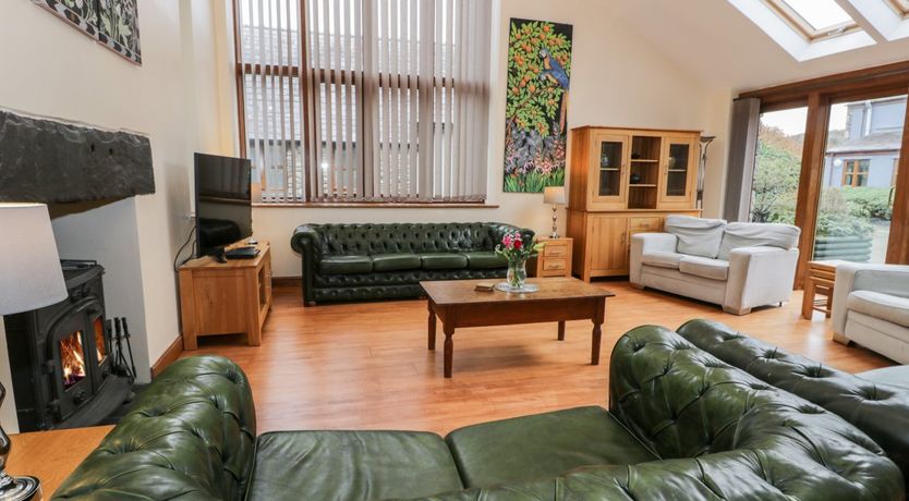 Photo of Ddol Helyg Barn