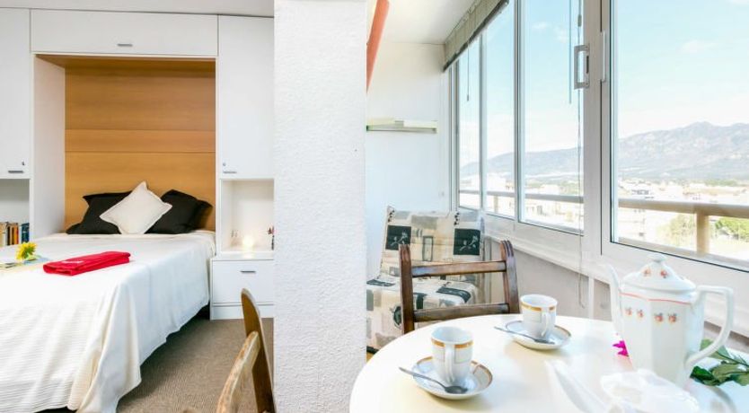 Photo of Roses Holiday Center Apartment 20