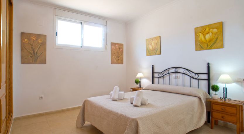 Photo of Santanatenis