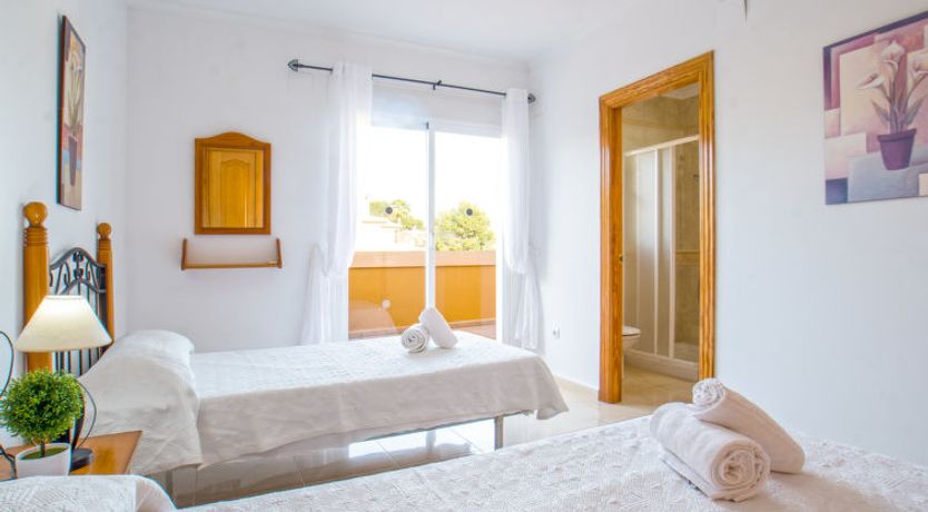 Photo of Santanatenis