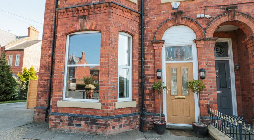 Photo of Wellington House