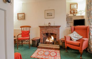Pump Cottage, 8 Glyn Terrace Holiday Cottage