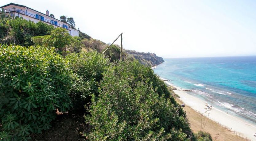 Photo of Sulla Scogliera