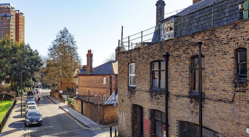 Photo of Shoreditch Square, Hoxton