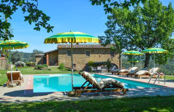 A spasso tra gli ulivi Holiday Home