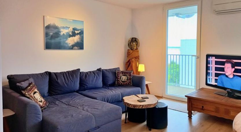 Photo of Viva-by the sea-by the pool Holiday Home 2