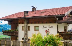 Kröll Holiday Home