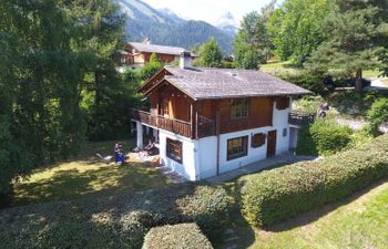 Frênes Holiday Home
