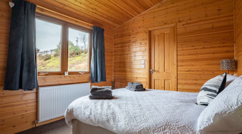 Photo of Loch Leven Lodge 12