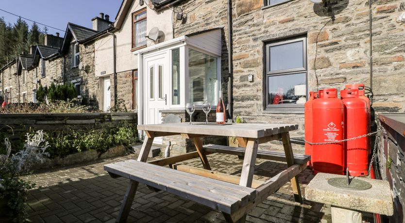 Photo of Glan-yr-Afon Cottage