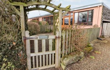 Nuthatch Holiday Cottage