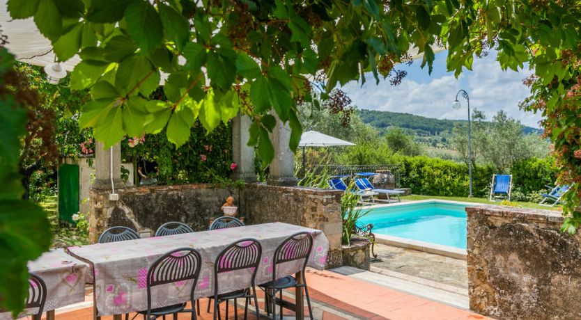 Photo of Reggine Apartment 3