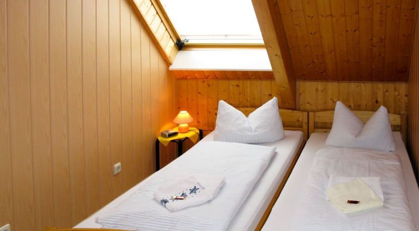 Photo of Old Hüsung (MUZ320)