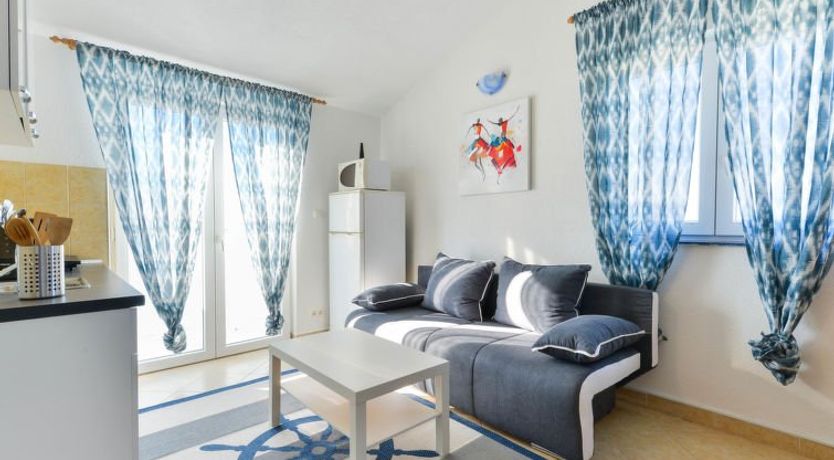 Photo of Jadran Apartment 2