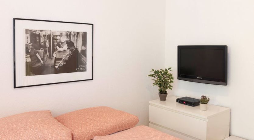 Photo of Strandvilla (LUB111) Apartment 2