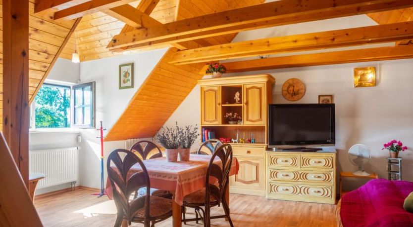 Photo of Karasova III