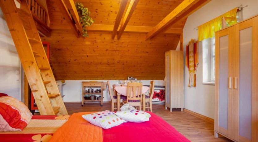 Photo of Karasova III