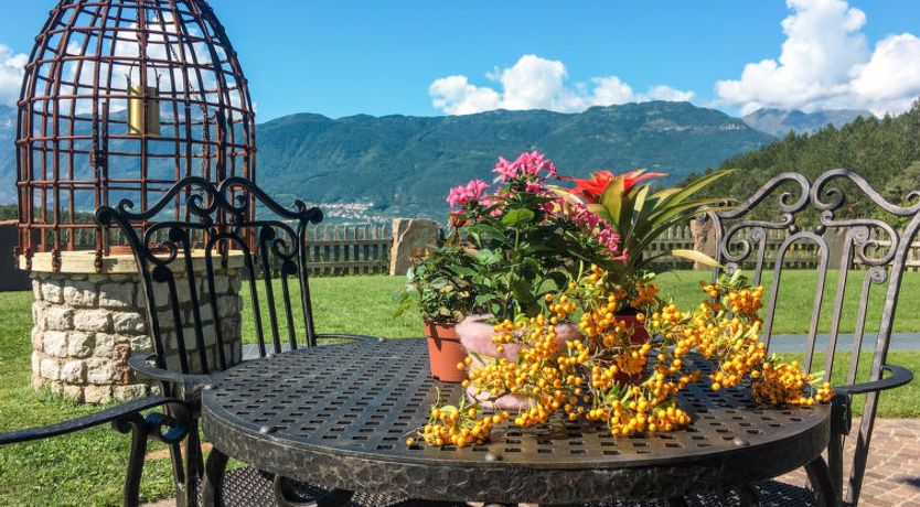 Photo of Golden Apartment 2