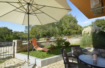 Cekić Apartment 2 Holiday Home