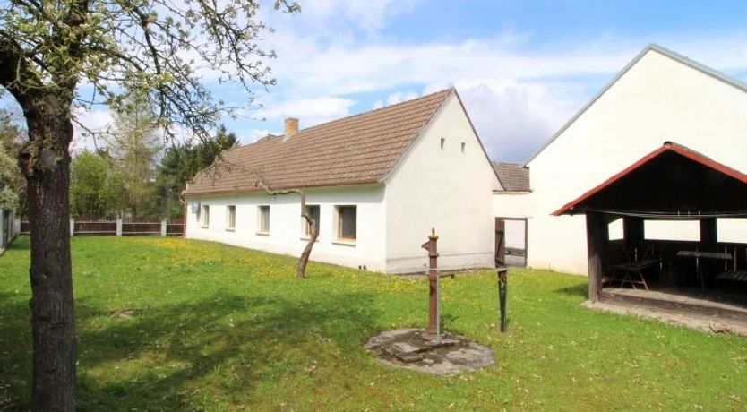 Photo of Vlhlavy u Hluboké