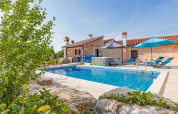 Botra Maria (ROJ458) Holiday Home