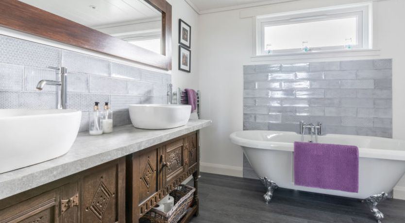 Photo of Loch Leven Lodge 16 Robin's Nest