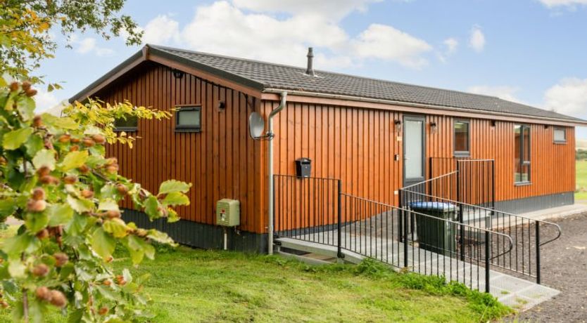 Photo of Loch Leven Lodge 16 Robin's Nest