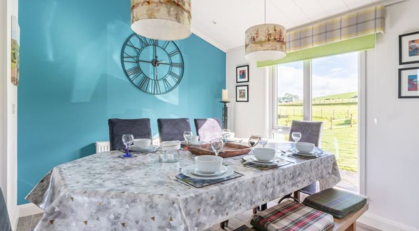 Photo of Loch Leven Lodge 16 Robin's Nest