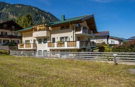 Rosa (MHO133) Holiday Home