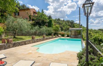 La Felcaia Holiday Home