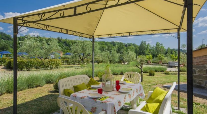 Photo of Azalea Apartment 2