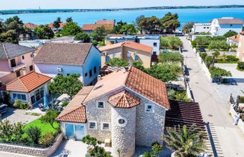 Mirjana Apartment 2 Holiday Home