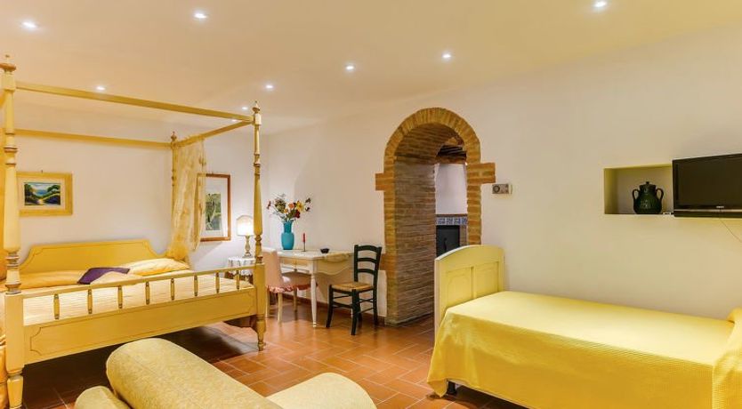 Photo of Antico Borgo San Lorenzo-Alloro Apartment 2