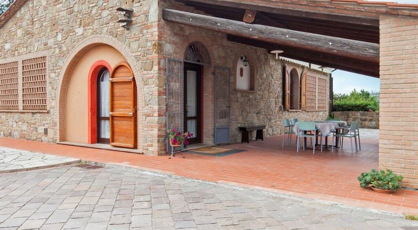 Photo of Le Palaie - 'Fienile' Apartment 9