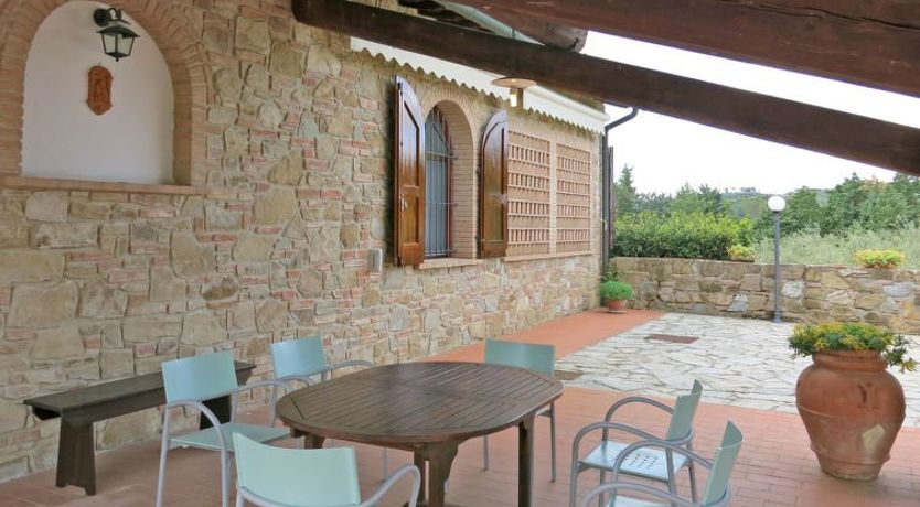 Photo of Le Palaie - 'Fienile' Apartment 9