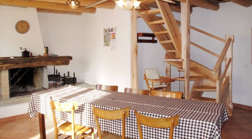 Photo of Rustico Diego