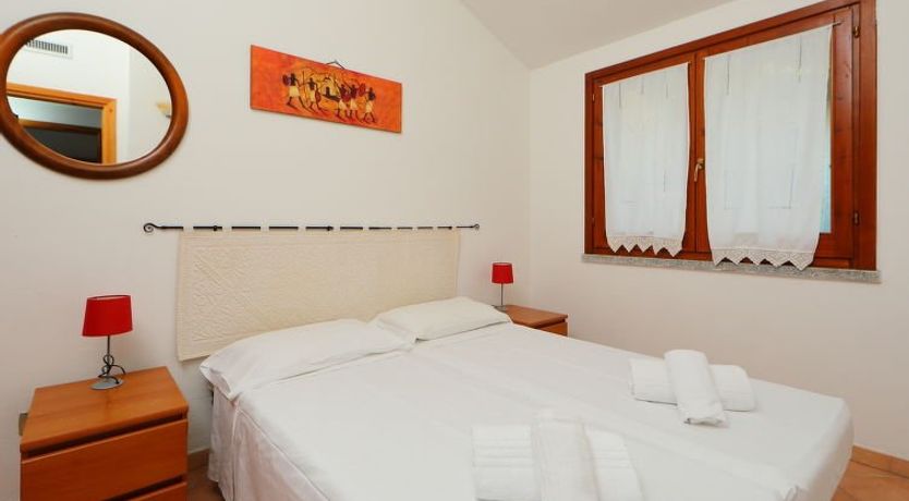 Photo of Greca Piscina (REI238)