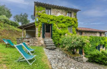 Podere Piastriccio/ Apt. Grande Holiday Home 6 Holiday Home