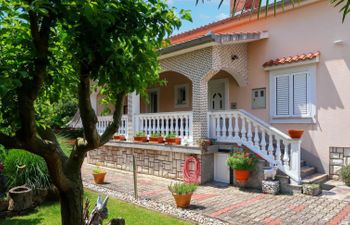 Blekic Holiday Home