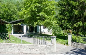 Chalet Al Portic Holiday Home