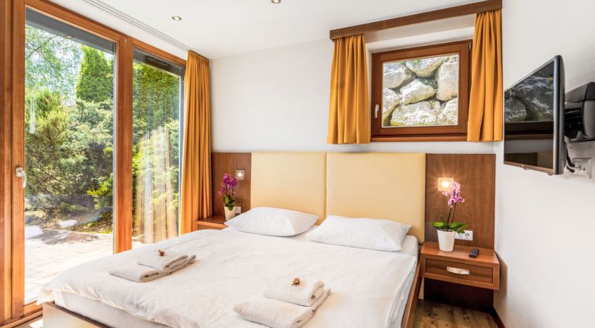 Photo of Emma Apartment 9