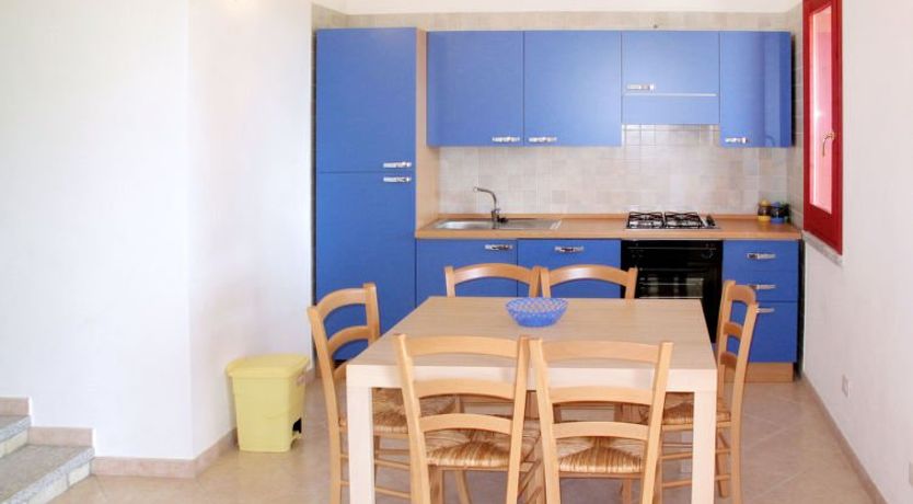 Photo of Case Greche Basse (REI235)