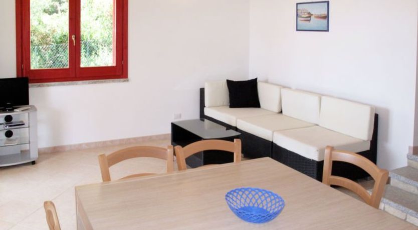 Photo of Case Greche Basse (REI235)