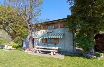 Merlo Holiday Home