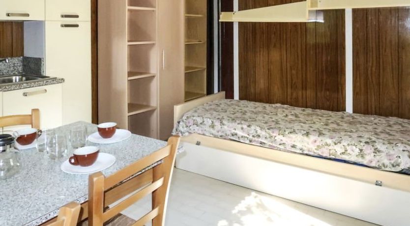 Photo of Bungalow A (AEG400)